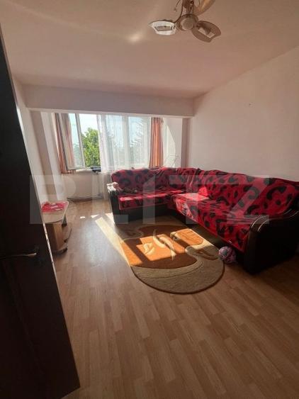 Apartament cu 2 camere semidecomandat, mobilat în Câmpia Turzii