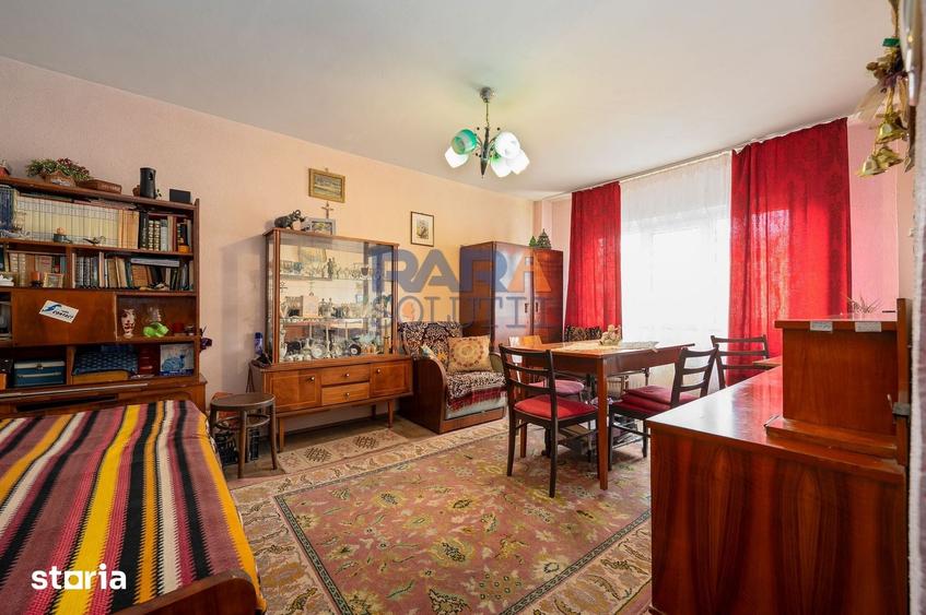 Apartament 3 camere, doua bai, Bd. Roman Mu?at - 2