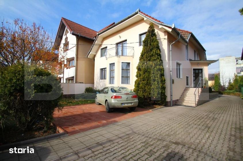 Casă cu 5 camere cu Teren 767 Mp în Central