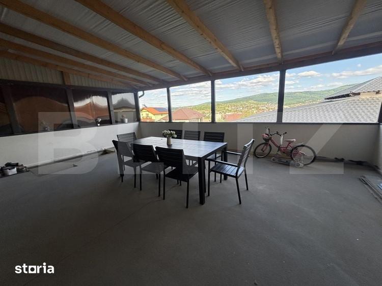 Casă cu 4 camere cu Teren 200 Mp în Central