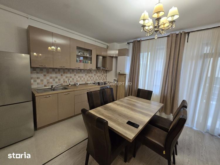Apartament cu 3 camere decomandat în Blejoi