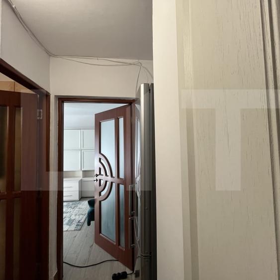 Garsonieră decomandată, mobilată în Exterior Sud