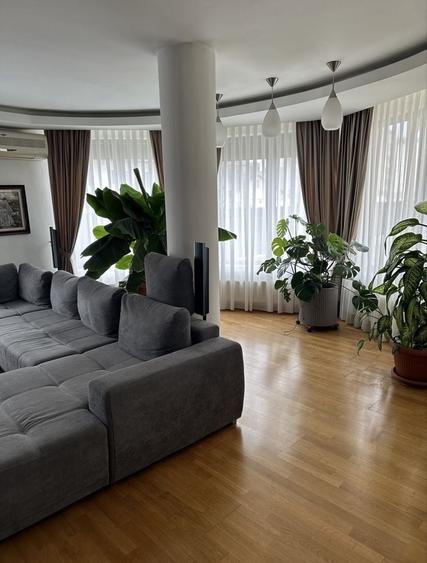 Casă cu 4 camere decomandat în Popas Păcurari
