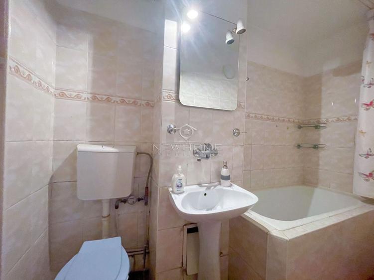 Apartament cu 3 camere decomandat, mobilat în Mănăștur