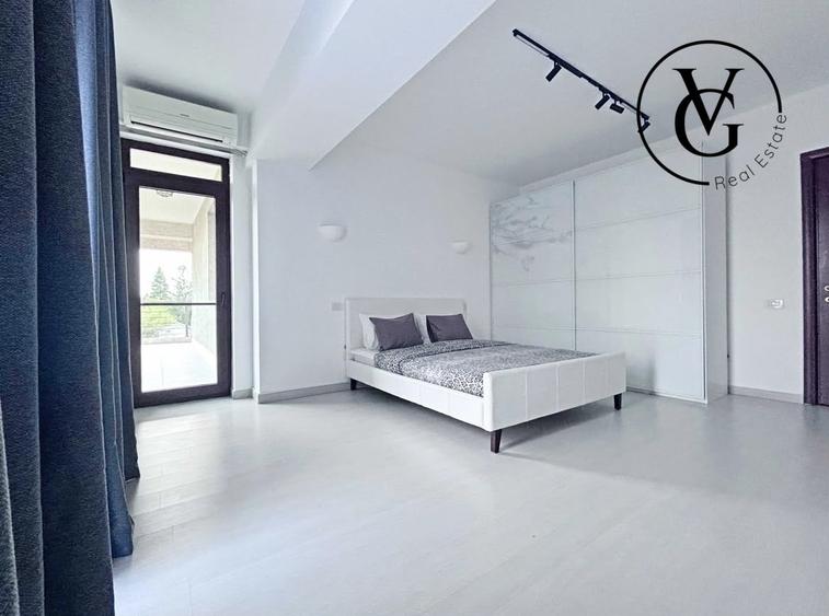Apartament cu 3 camere decomandat, mobilat în Băneasa