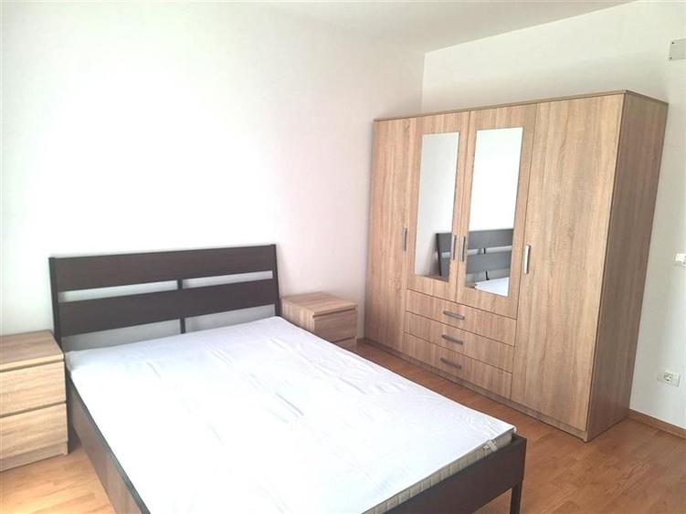 Apartament cu 2 camere decomandat în Giroc