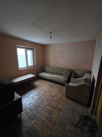 Apartament cu 2 camere decomandat în Zahana