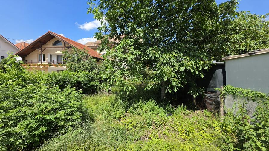 Apartament cu 4 camere decomandat în Sub Arini