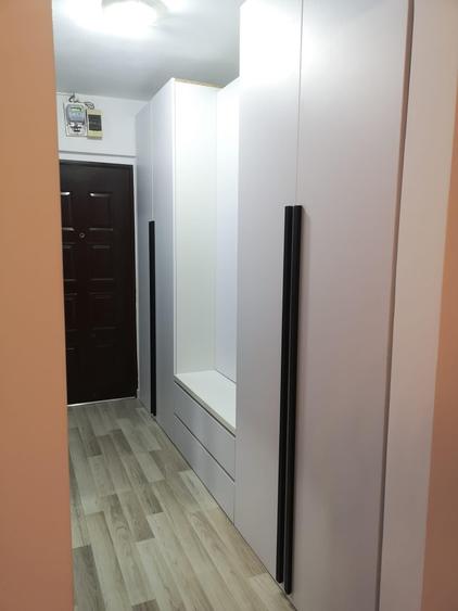 Garsonieră decomandată în Brâncoveanu
