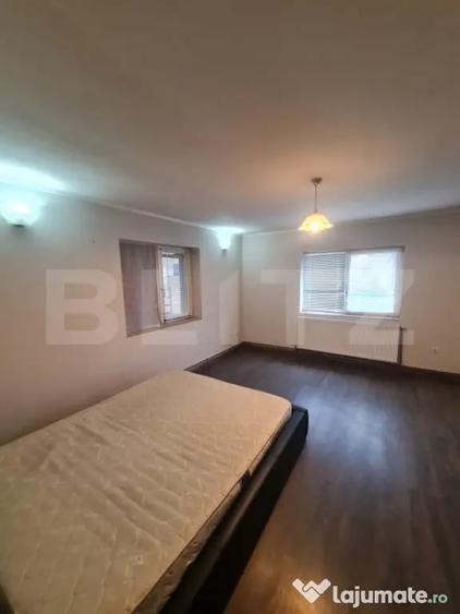 Casă cu 3 camere cu Teren 5520 Mp în Sânpaul