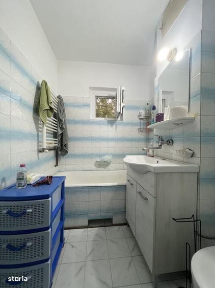 Apartament cu 3 camere decomandat în Lunei
