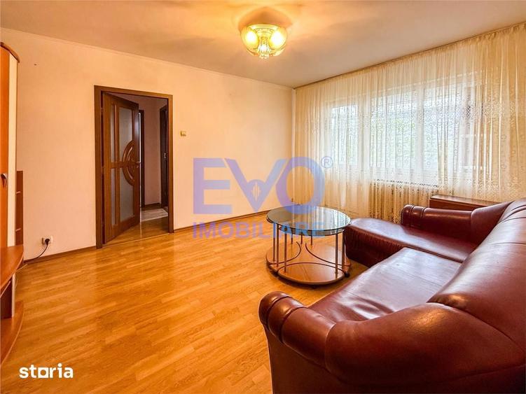 Apartament cu 2 camere semidecomandat în Podu Roș