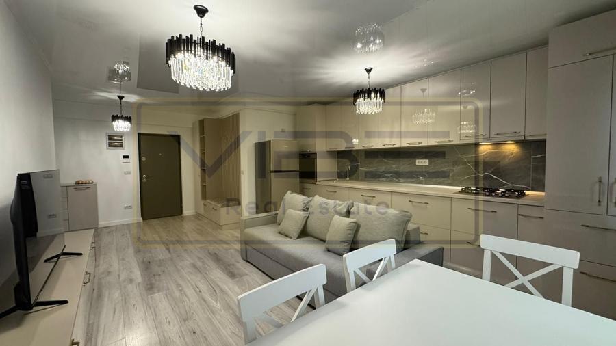 Apartament cu 2 camere semidecomandat, mobilat în Nicolina