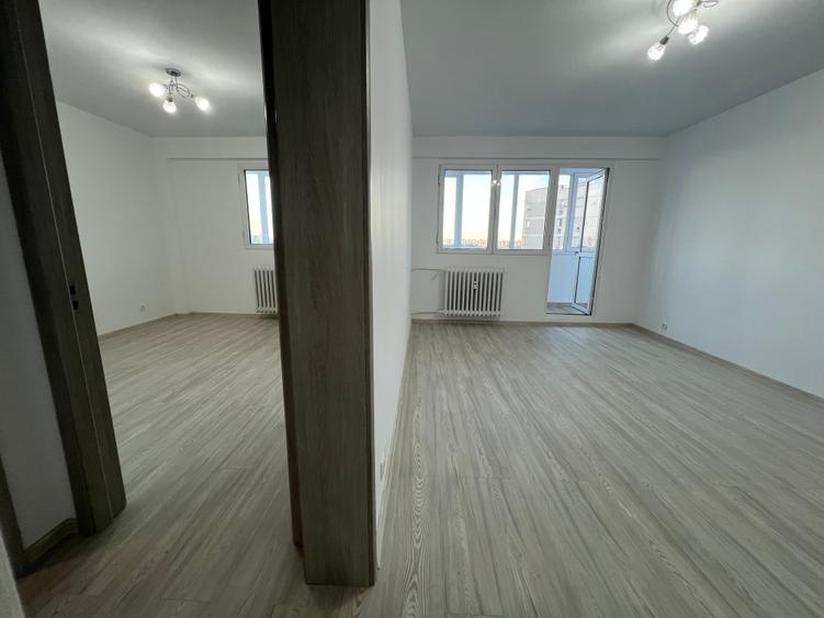 Apartament cu 2 camere semidecomandat în Câmpia Libertății