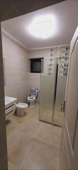 Casă cu 4 camere cu Teren 1000 Mp în Remuș
