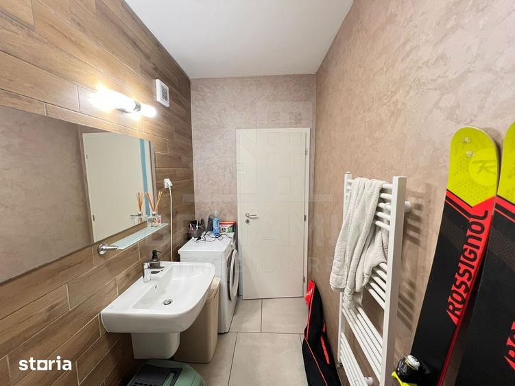 Garsonieră decomandată în Valea Cetății