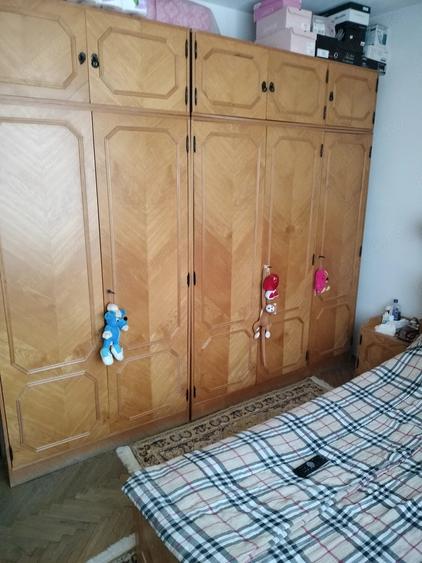 Apartament cu 3 camere semidecomandat în Văgiulești