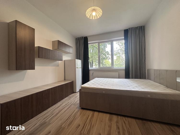 Garsonieră decomandată în Gară