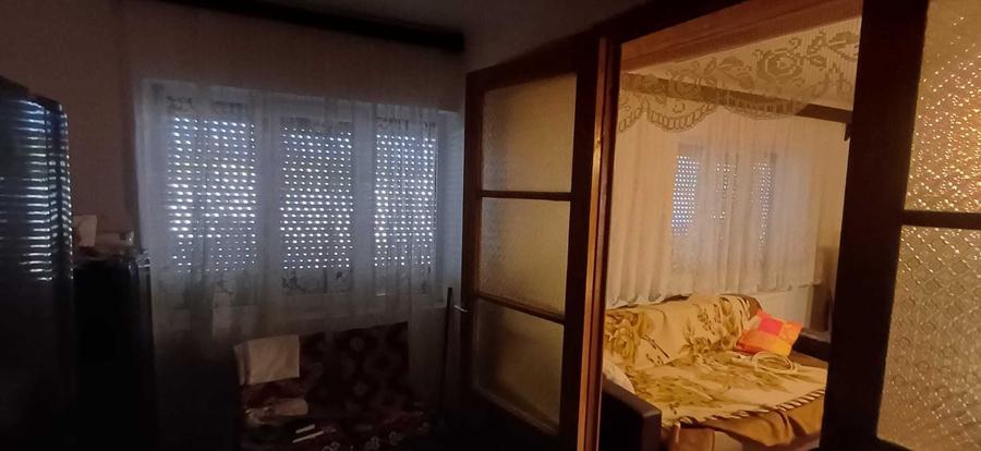 Casă cu 3 camere în Exterior Vest