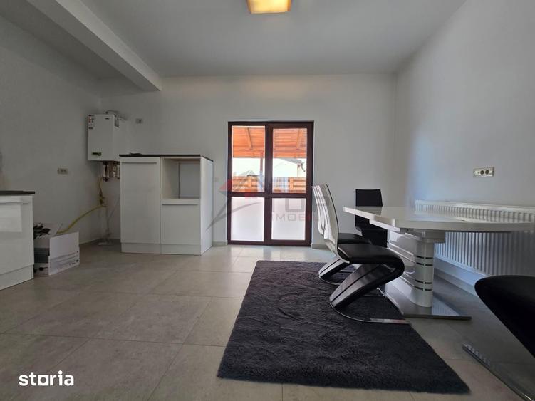 Apartament cu 4 camere în Ciurea