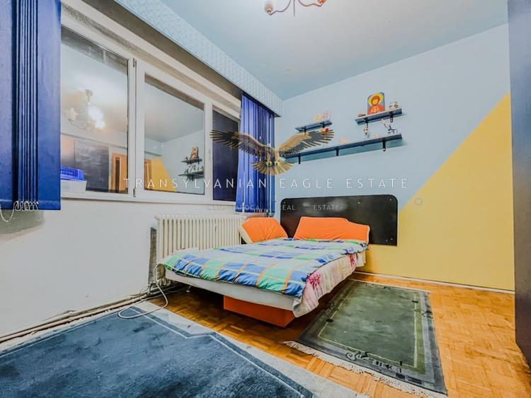 Apartament cu 2 camere decomandat, mobilat în Central