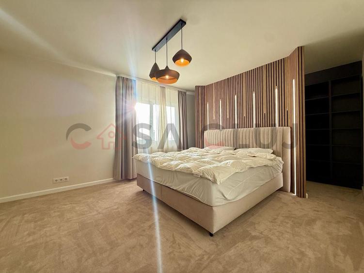 Apartament cu 3 camere decomandat, mobilat în Central