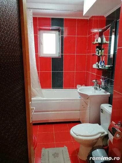 Garsonieră decomandată în Soarelui