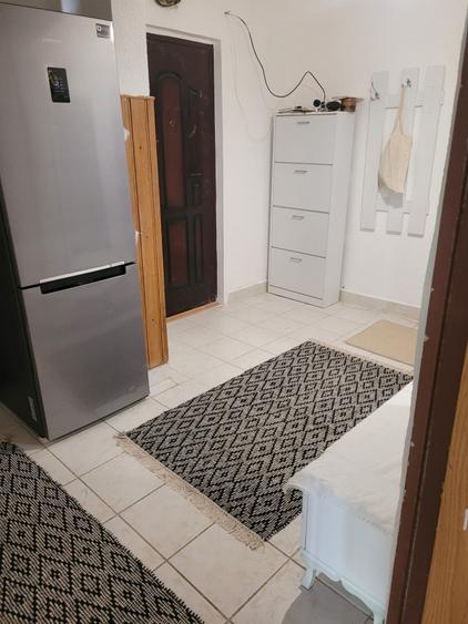 Apartament cu 4 camere decomandat, mobilat în Inel I