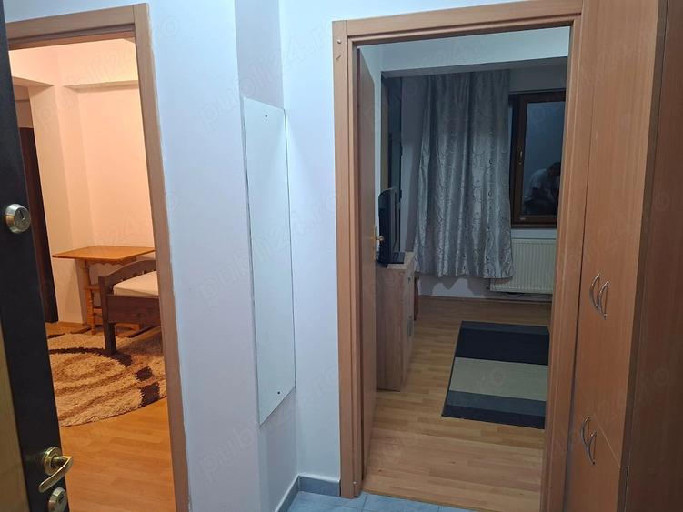 Apartament cu 2 camere decomandat în Gară