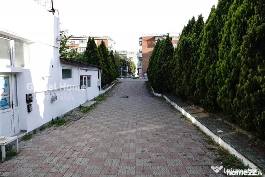 Spațiu comercial, de 927 mp, în Central