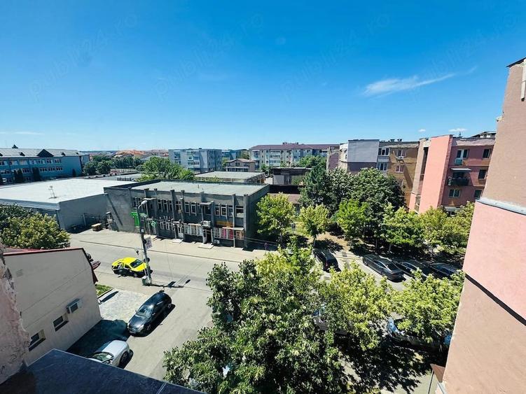 Apartament cu 3 camere nedecomandat în Crihala