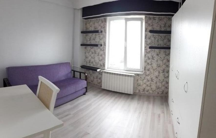 Apartament cu 3 camere decomandat, mobilat în Iancului