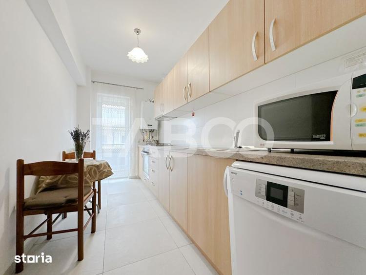 Apartament cu 2 camere decomandat, mobilat în Iris