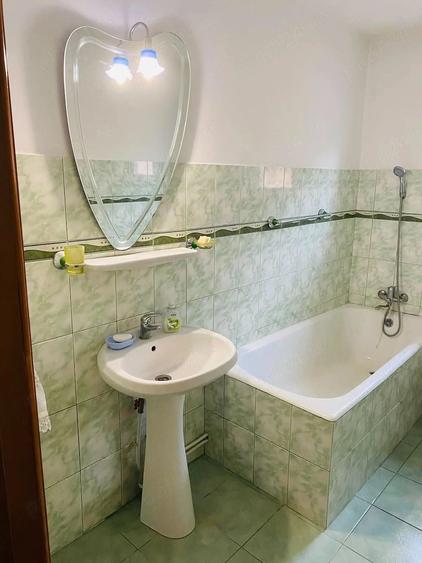 Casă cu 3 camere cu Teren 412 Mp în Central