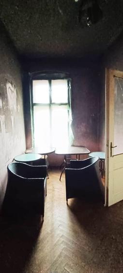 Apartament cu 4 camere semidecomandat în Central