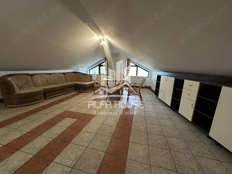 Apartament cu 3 camere decomandat în Triaj
