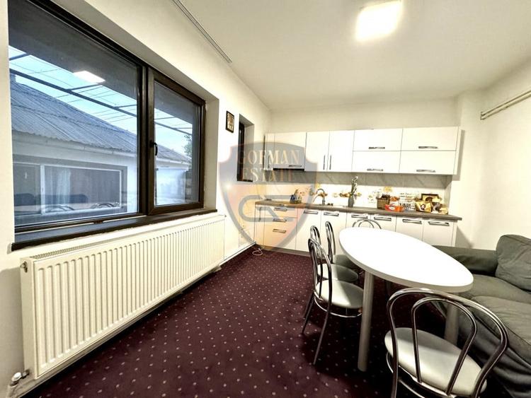 Casă individuală cu 12 camere cu Canalizare în I. C. Brătianu