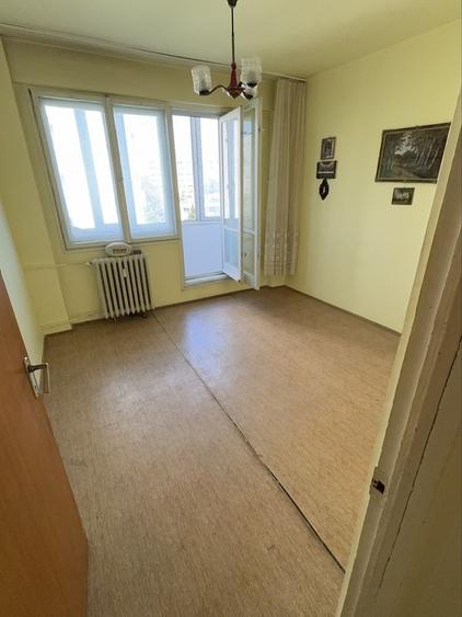 Apartament cu 3 camere nedecomandat în Nicolae Grigorescu