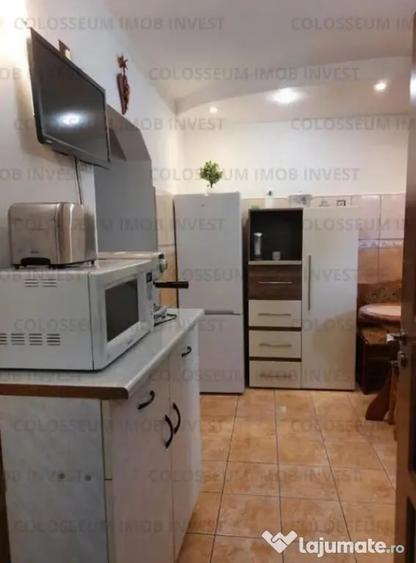 Apartament cu 2 camere decomandat în Tractorul