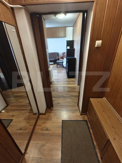 Apartament cu 4 camere decomandat, mobilat în Ultracentral