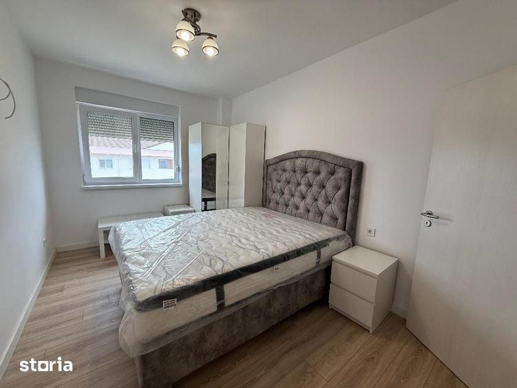 Apartament cu 3 camere în Cetate