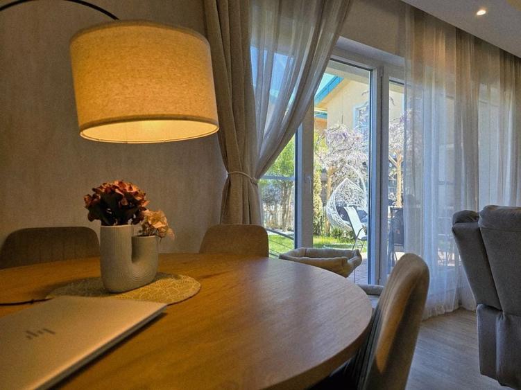 Casă cu 4 camere cu Teren 150 Mp în Ștefăneștii de Jos