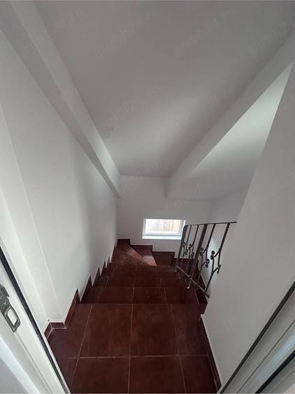 Casă cu 3 camere cu Teren 271 Mp în Valu lui Traian
