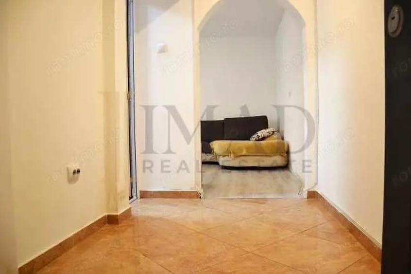 Apartament cu 2 camere în Micro 4