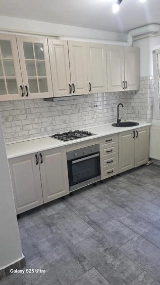 Apartament cu 2 camere semidecomandat în Horia