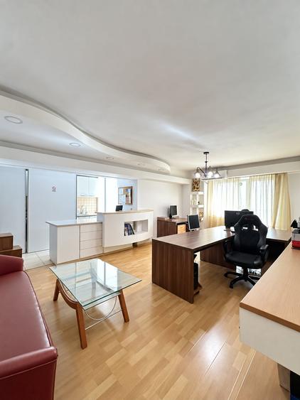 Apartament cu 3 camere semidecomandat, mobilat în Nerva Traian