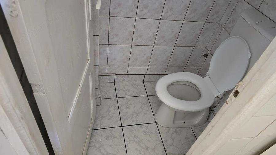 Spațiu comercial, de 70 mp, în Central