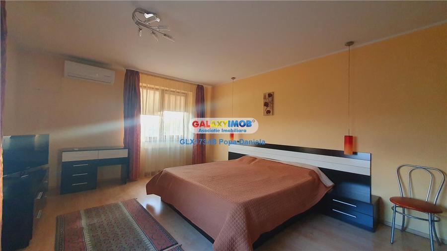 Casă cu 7 camere cu Teren 900 Mp în Dobroești