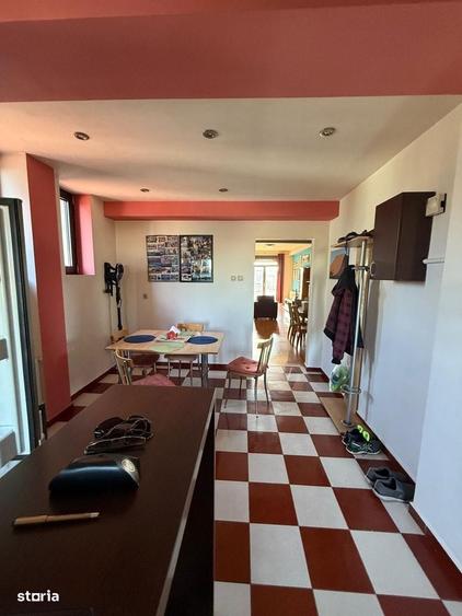 Apartament cu 4 camere în Dorobanți