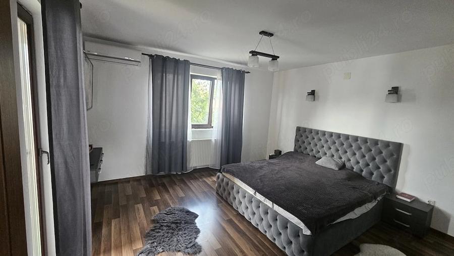 Casă cu Teren 147 Mp în Central